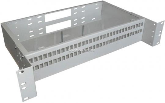 Кросс Распределительный Стоечный 2U до 64 портов SC/LC duplex (сплошная панель)